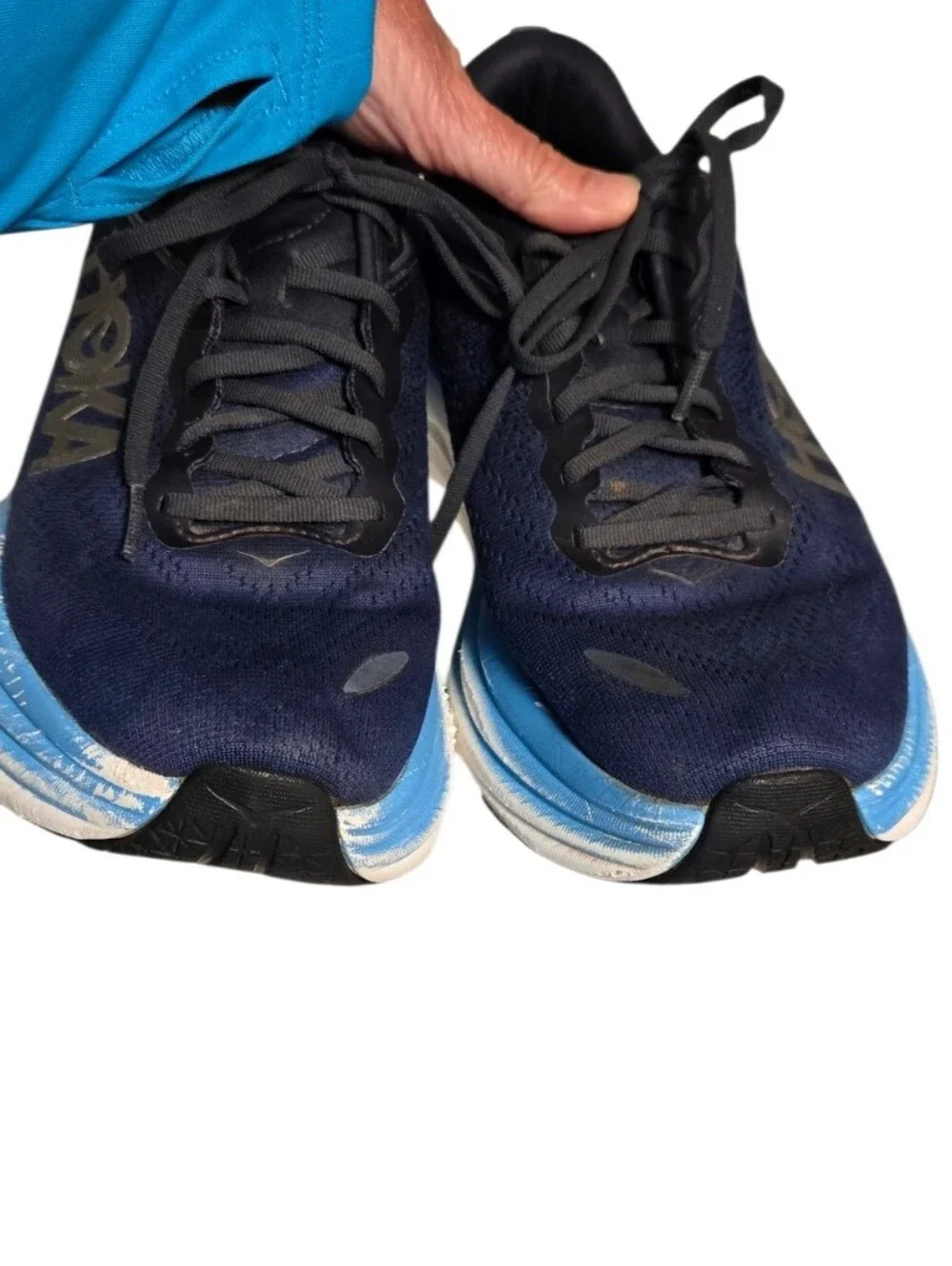 HOKA Men's Bondi 8 Navy Blue Running Shoes with Light Blue Accents Size 9.5D